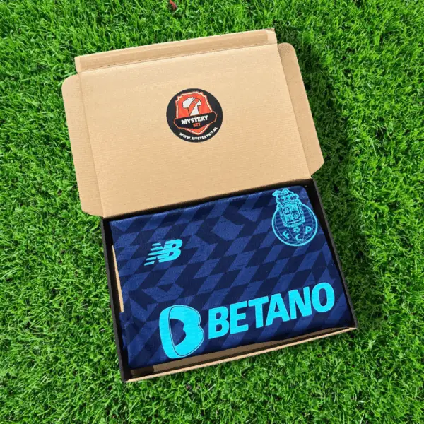 FC Porto voetbalshirt uit Mystery Kit box