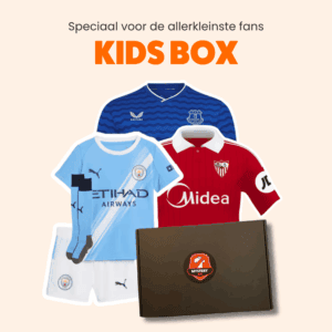 Officieel voetbalshirt voor kinderen, geleverd in de Kids Mystery Box van Mystery Kit.